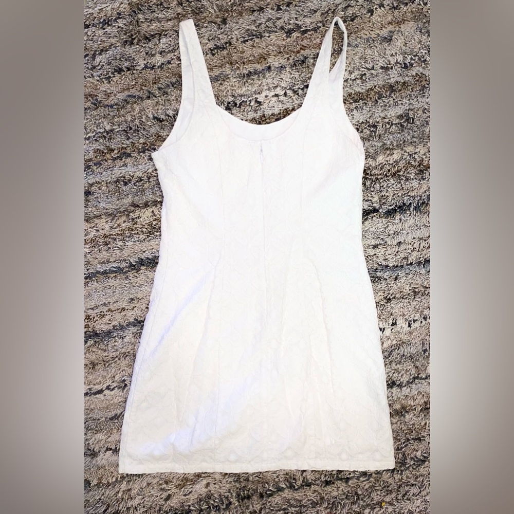 ⚡️Hollister Lace Mini Dress - Picture 1 of 3